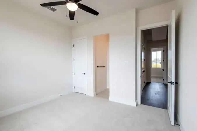 The Preston Interior 23