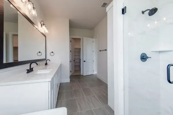 400-Jul-17-2025-07-17-25-1496-PM