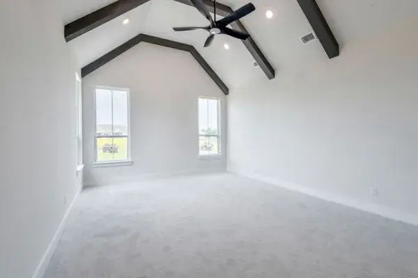 400-Jul-17-2025-07-17-03-2850-PM